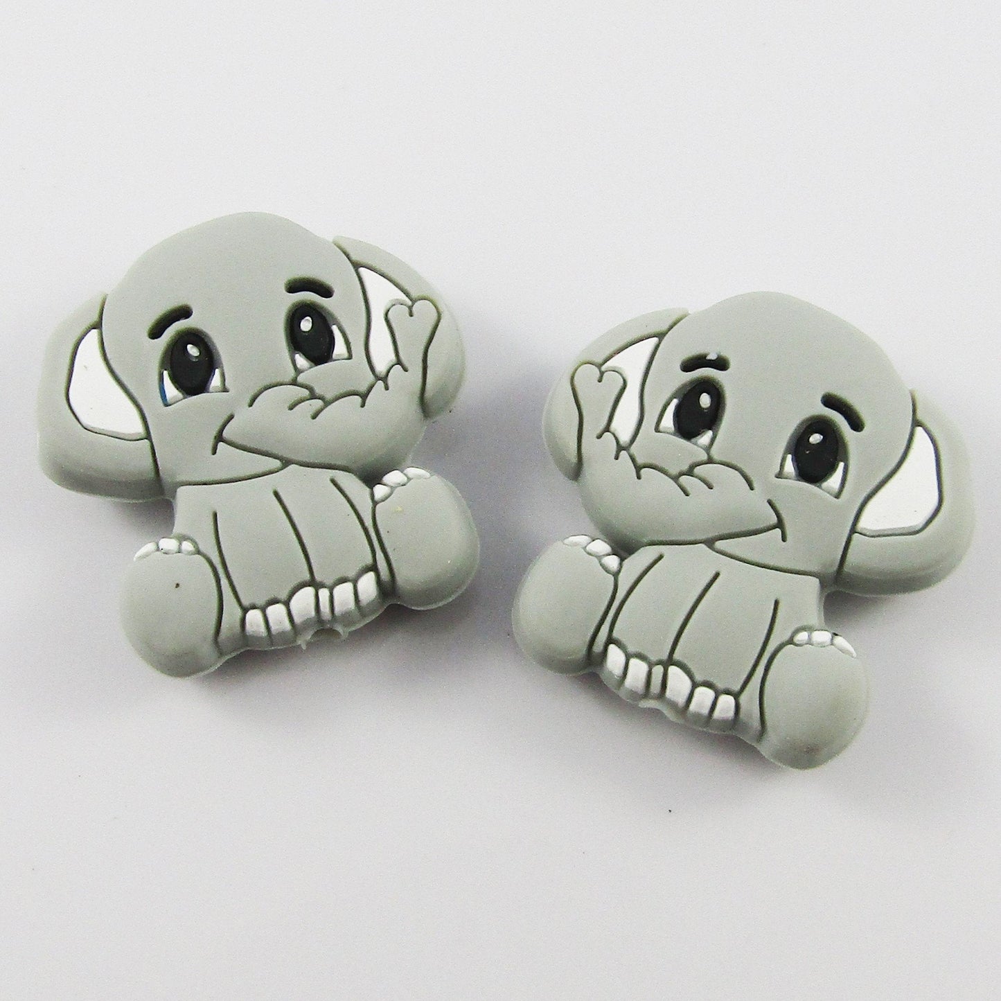 2pcs Elephant Silicone Focal Bead Grey Animal 30x29x10mm Hole 2.8mm Pen Keychain