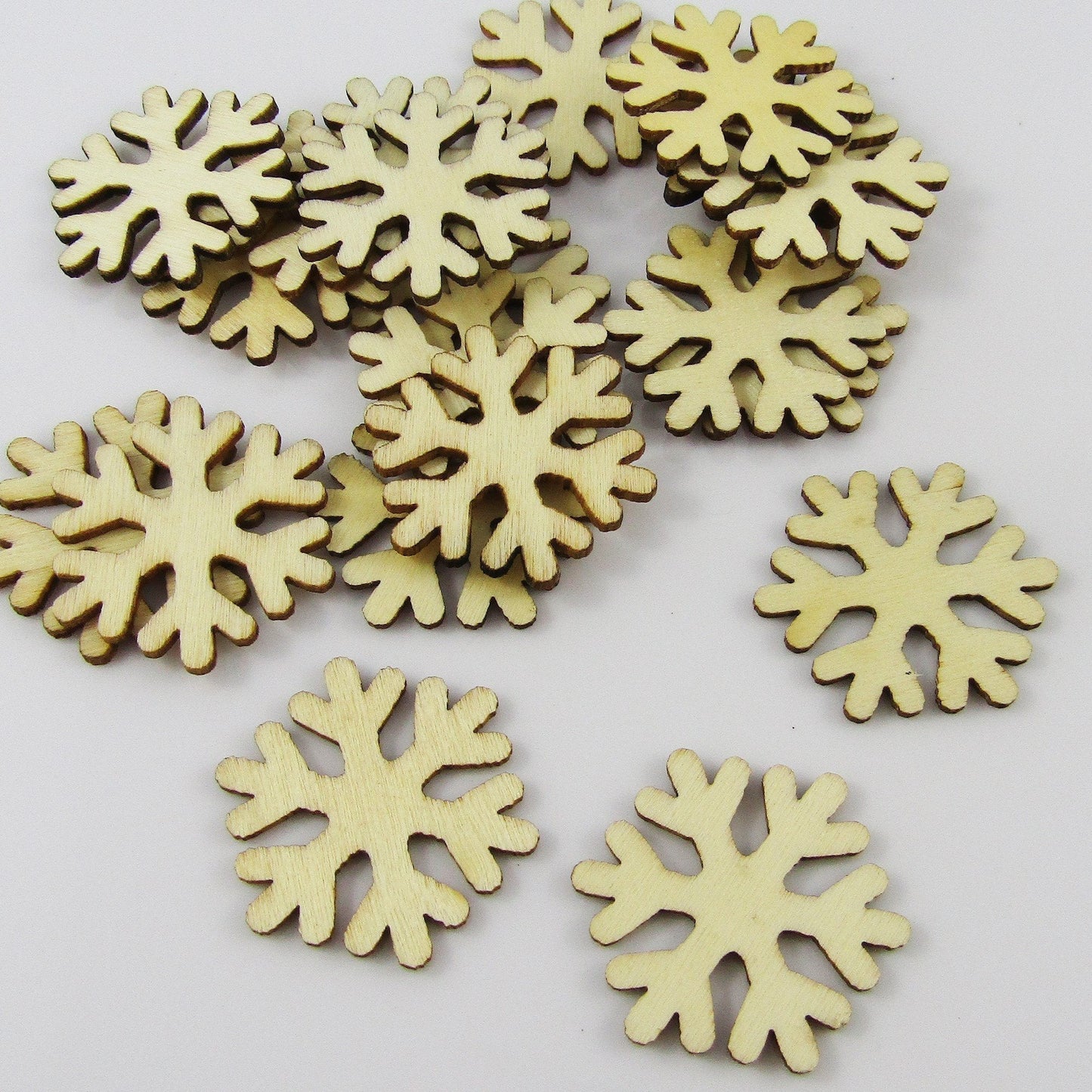 20pcs Laser Cut Wood Snowflake Embellishment 26x29mm Scrapbooking Cards etc