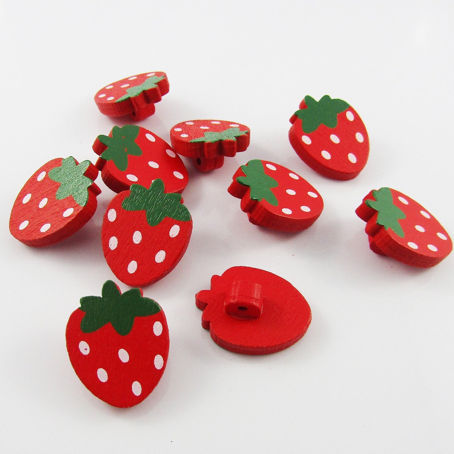 20pce Strawberry Square Shank Wood Button 22x17x3mm Sewing Kids Knitwear