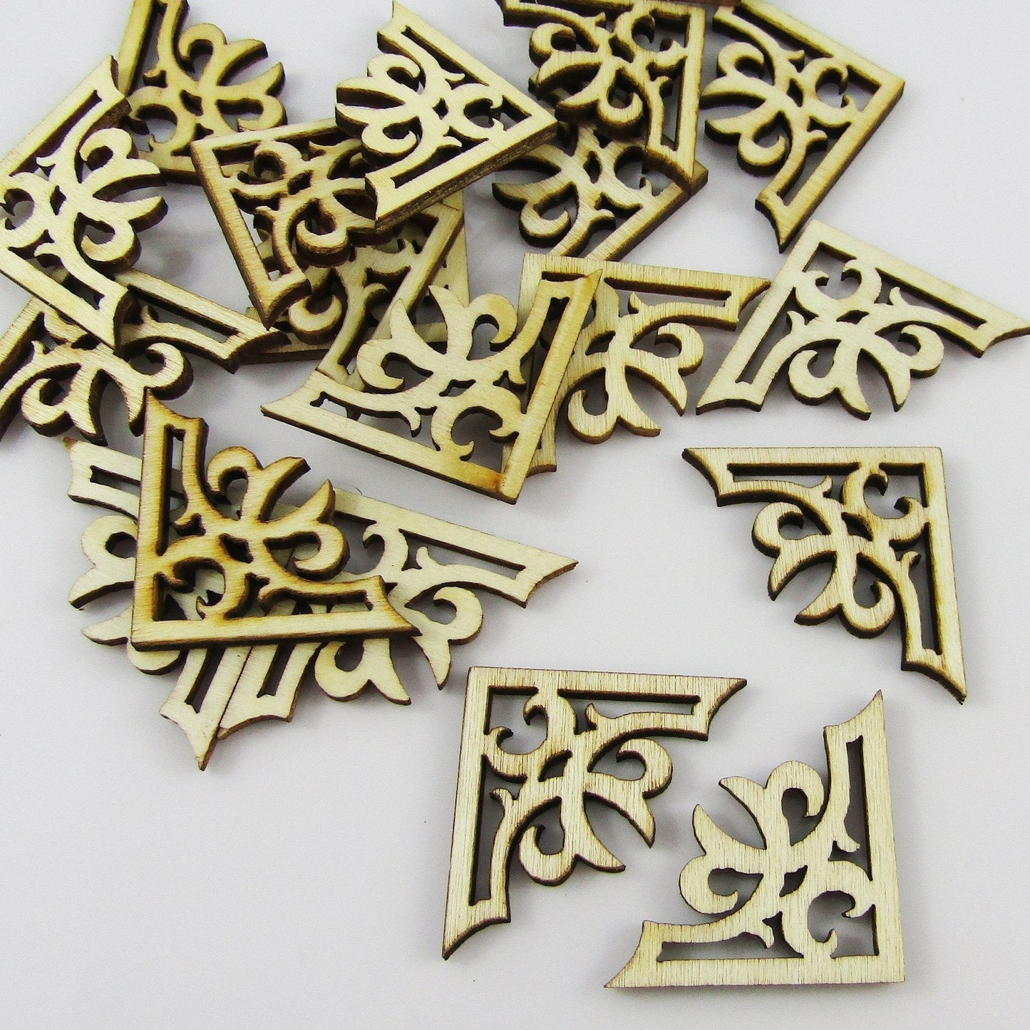 20pcs Laser Cut Wood Filigree Corner Embellishment 24x38mm Scrapbooking Cards