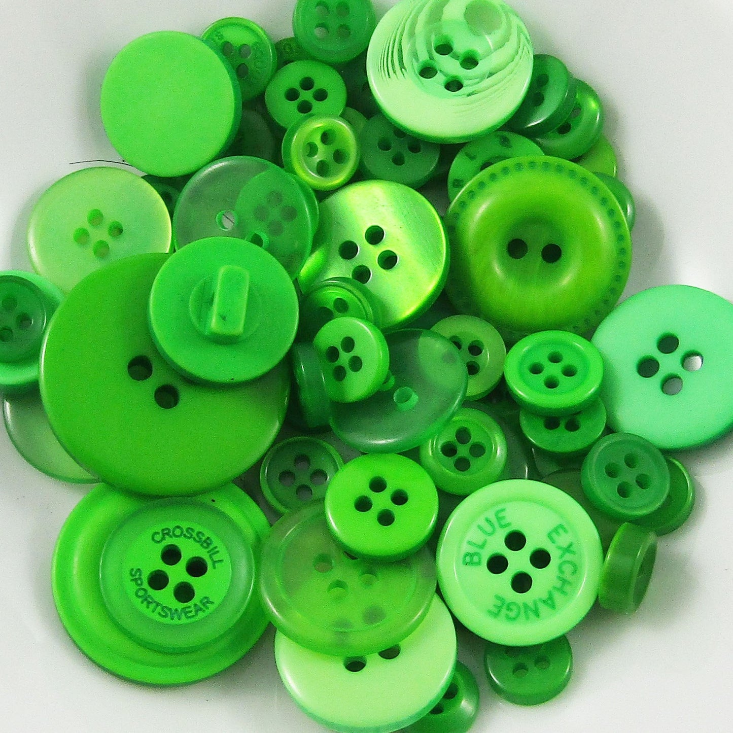 50gram Assorted Lime Sewing Buttons RESIN Crafts Jewellery Junk Journal